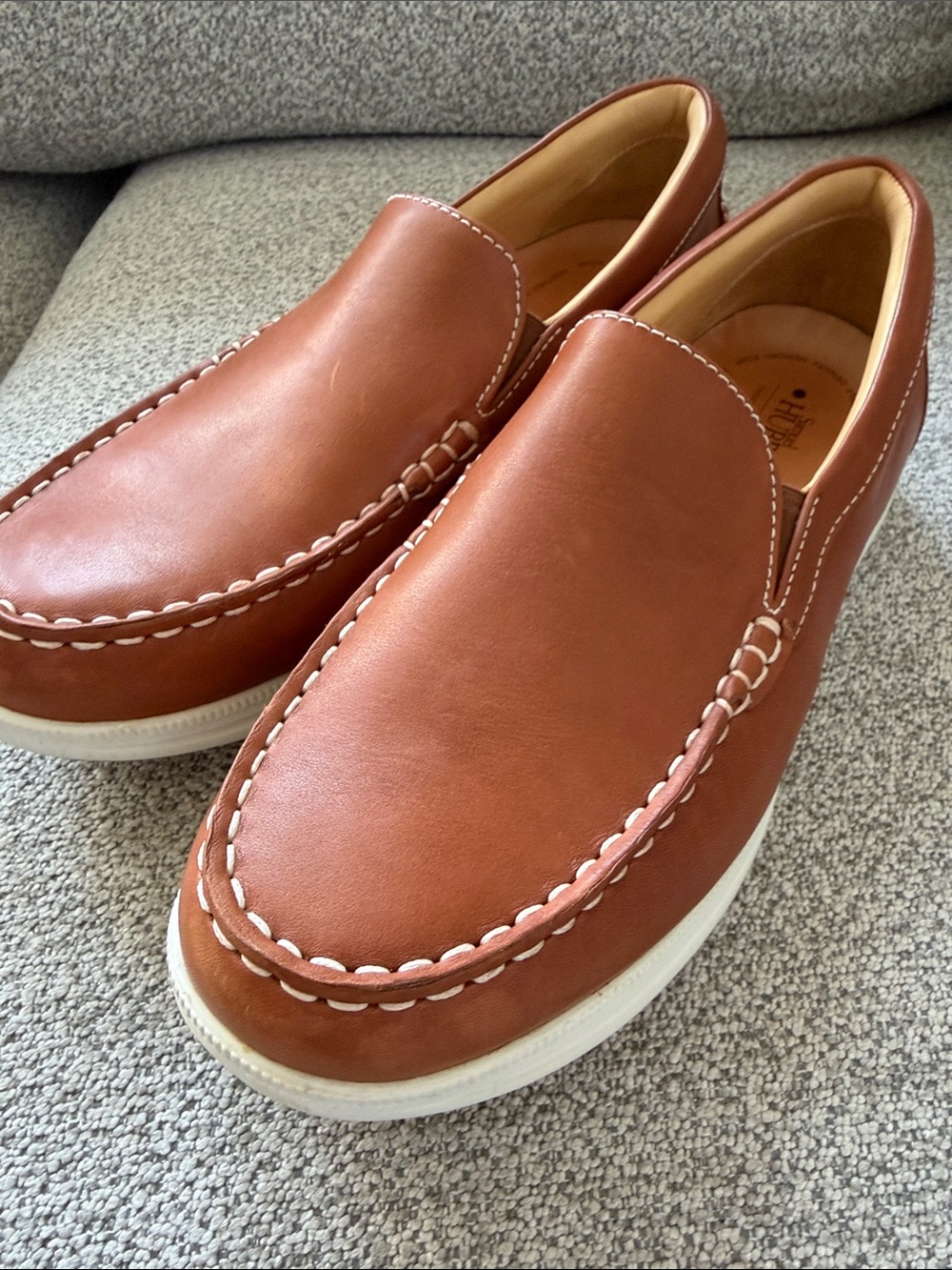 Men's Leather Slip-On Loafers in Chestnut Brown Sz 9.5